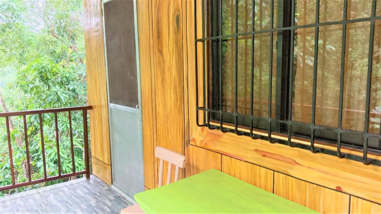 Woodland Inn 엘니도 외부 사진