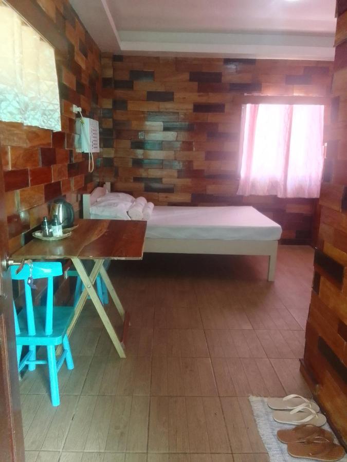 Woodland Inn 엘니도 외부 사진